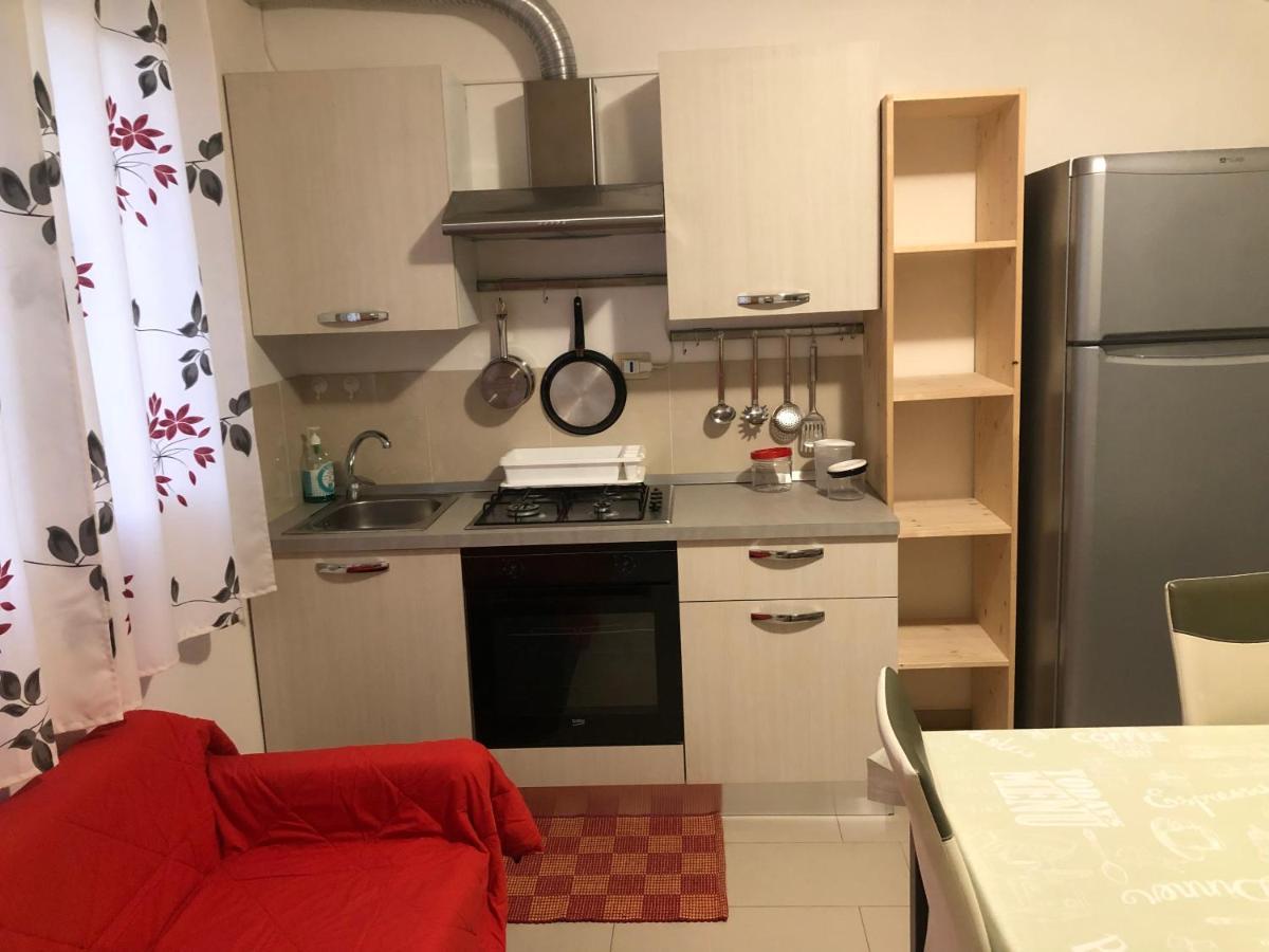 Apartamento Mansarda Mentana Due Vittoria Exterior foto
